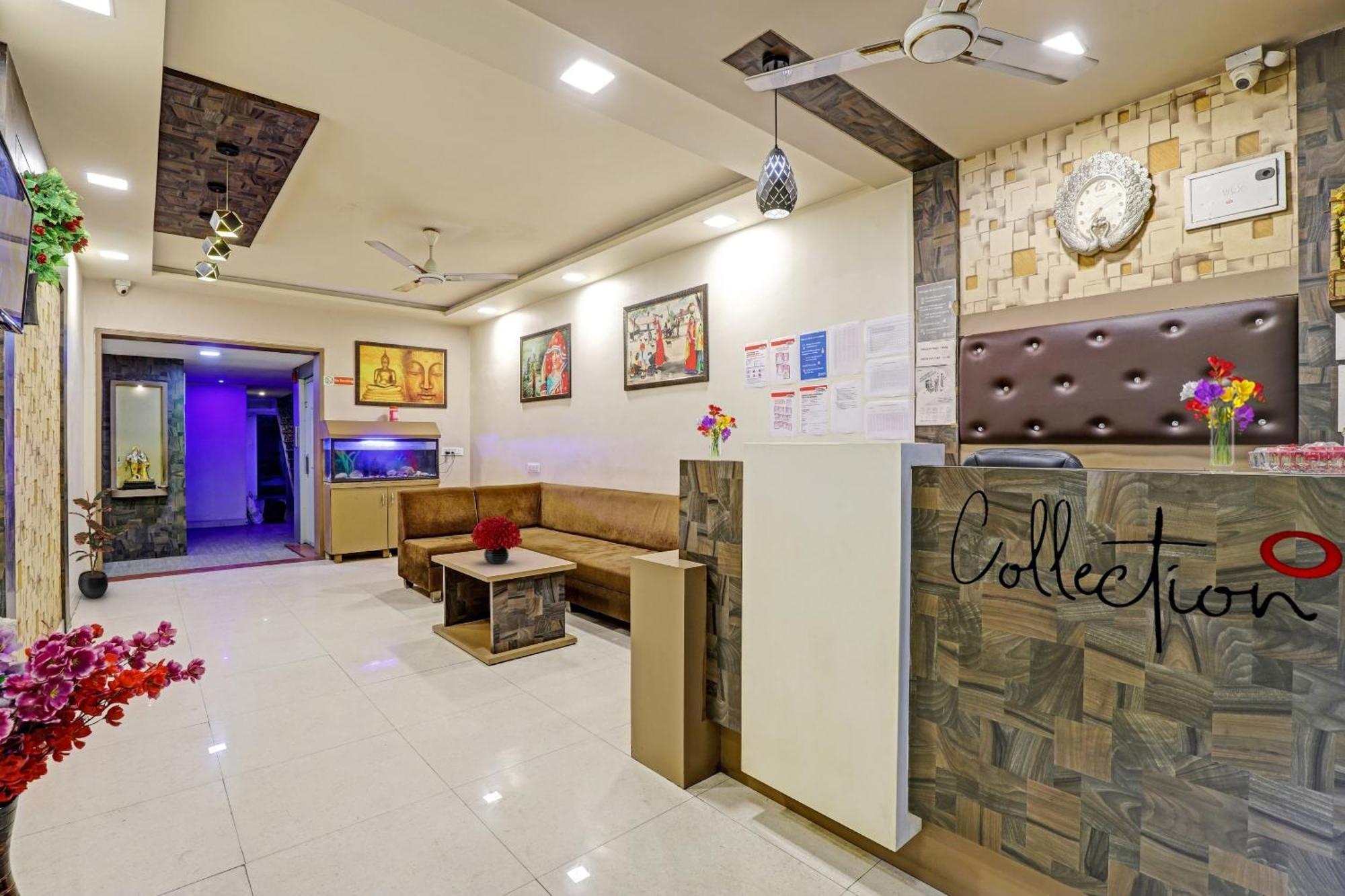 Hotel O Royal Ahmedabad Eksteriør billede